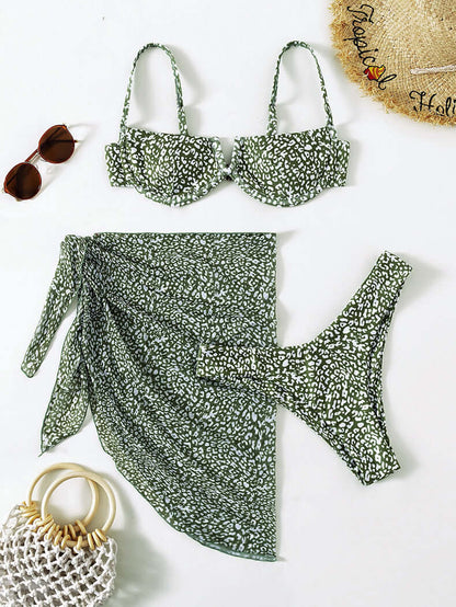 Three-piece beach bikini with floral pattern Winry