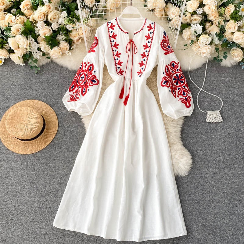 Bohemian Embroidered Flower Lantern Sleeve Dress