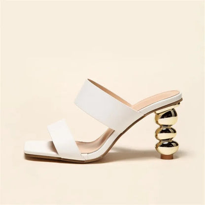 Isla Couture - Elegant sandals with heel and square toe