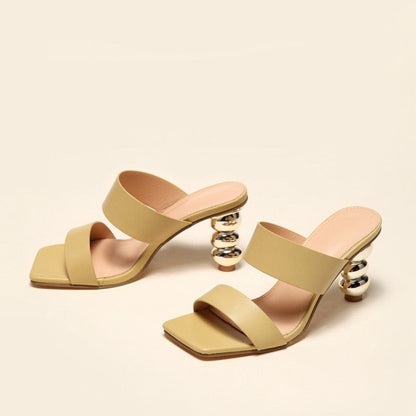 Isla Couture - Elegant sandals with heel and square toe