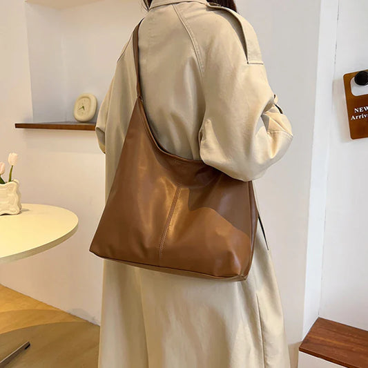 Large Capacity Leather Tote Bag | Leyna Design